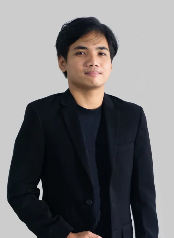 Mega Ari, backend software engineer